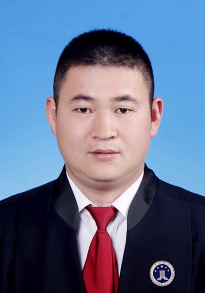 陈伟